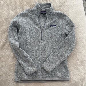 Patagonia women’s Zip-Up Sweater in Heather Gray